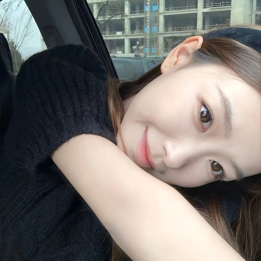 不愿恋爱的雀斑小姐